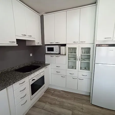 Piso Reformado Cerca Sardinero Santander
